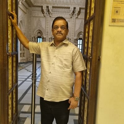 adpanditji's profile picture. मोदी अंधभक्त.