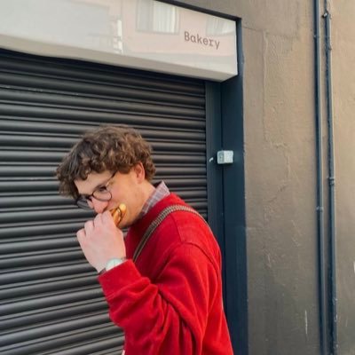 fionn_andrews's profile picture. poems | most recently @Poetry_London