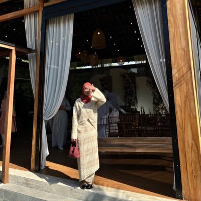 to0sad's profile picture. 