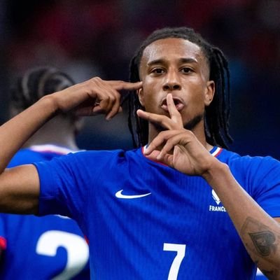 Cam_R17's profile picture. #SeeRed #LCFC  #DaBears        
Rip Diogo Jota 💔