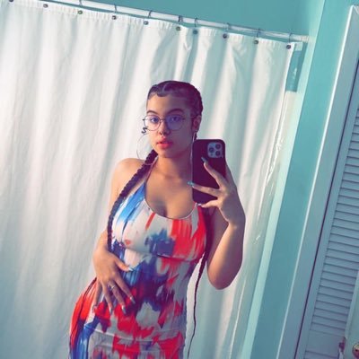 Miamalkova47502's profile picture. 