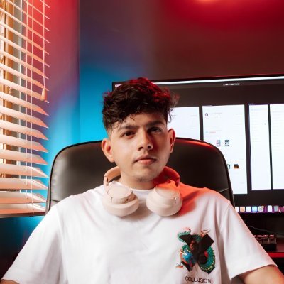 ganidu94's profile picture. Product Designer • Co-founder @CosmiqAgency
Open to work