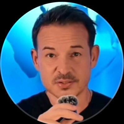 wtfidkstfu's profile picture. 🌑XRP 💰Crypto 📰News 
🧠 Mindset 
Motivation 💷Wealth 🅰️AI 💹Finance