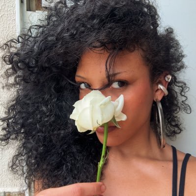 rafinhamodas's profile picture. fashion writer