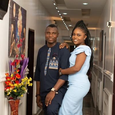 Uyaihanson's profile picture. Teacher(M.Ed), virtual assistant,ux/uI designer, fashion designer,💓