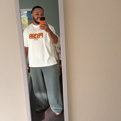 MMF_Flyy's profile picture. Audio Engineer 🎵 Trader 📈 Investor 💰 #FullMoon