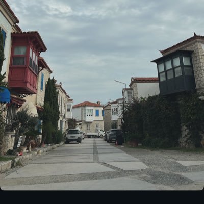 KMemduhiye's profile picture. 