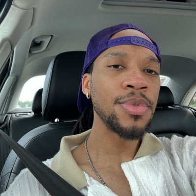 _FlyFreakinTye's profile picture. 