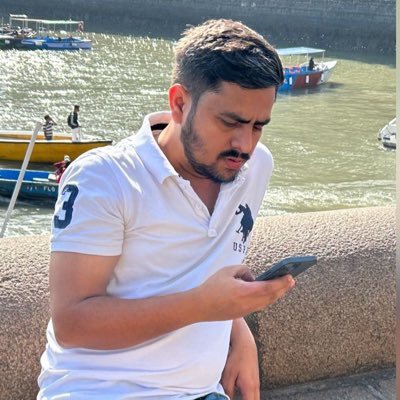 PrathmeshMani2's profile picture. Small Town Boy | News Junkie | Former Journalist at TV9 | Alumnus @iijnmbangalore