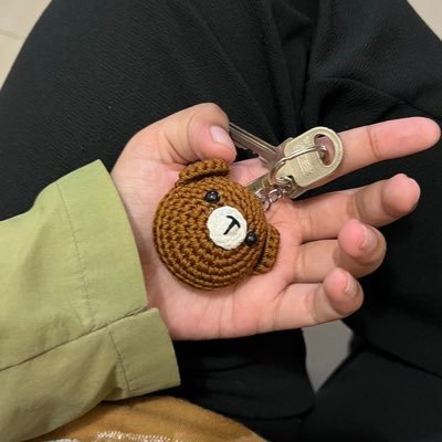 pistachaoos's profile picture. she/her