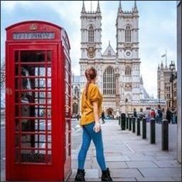 lljyn53072's profile picture. 