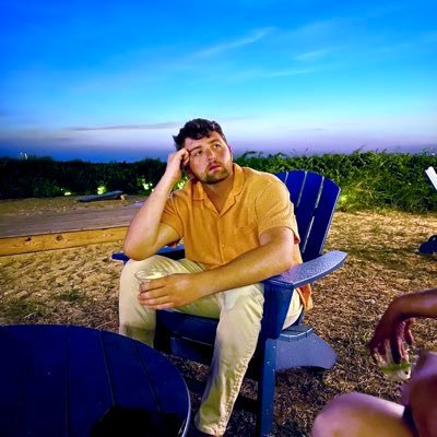 itsmattslevin's profile picture. I’ve been called the songbird of my generation by people who've heard me...that good.