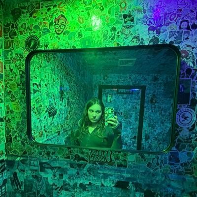 ElenaKoshkin's profile picture. let’s agree to agree with me