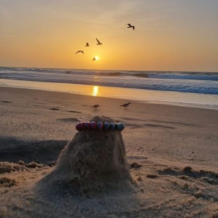 dembo_cees25211's profile picture. KASUMAI BEACH ⛱️ THE GAMBIA 🇬🇲 
waiter, beach ⛱️ boi