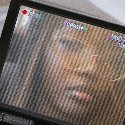 Ellish97's profile picture. She/her