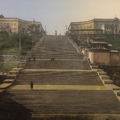 Mesostim's profile picture. Stunt steps for baby carriages. Socialist.