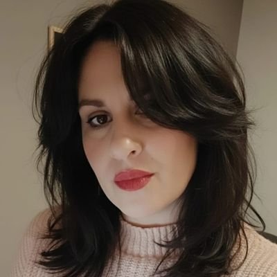 COrechia's profile picture. Quien dijo q las viejas no usamos tw?
🤪🤓