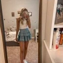 Qouqih48586's profile picture. 