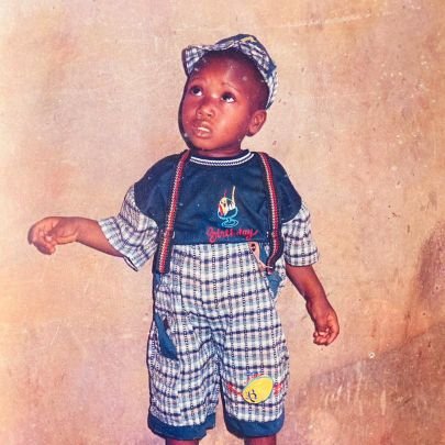 trustdarasimi05's profile picture. 