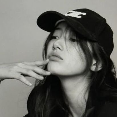 _solarianne's profile picture. taglamig 🧎‍♀️🧎‍♀️