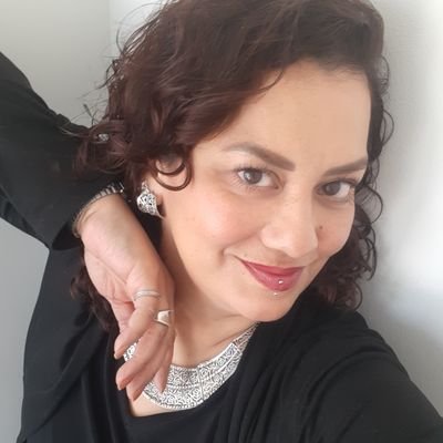 MujerFenixVA's profile picture. Es mi proyecto personal sobre Feminismo, sexualidad, desarrollo humano, escritura erótica... 
SOY Sexóloga, Erotóloga, Coach  y Abogada y Mtra. Equidad  Gen.