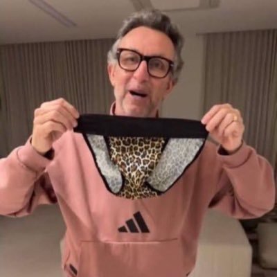 Mundincalleri's profile picture. São Paulo você é o meu amor!🇾🇪