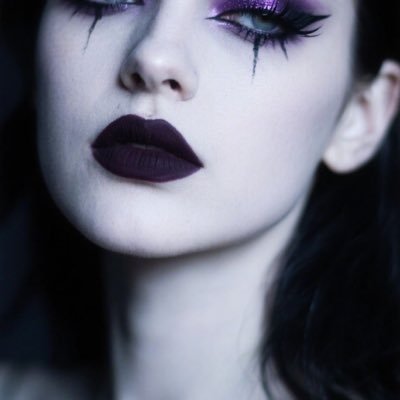 LilyAnnWatt's profile picture. Coś tam skrobię na Wattpadzie. 🧡Wracam po bardzo długiej przerwie pod inną nazwą z zupełnie innymi historiami. 💜Nie oszczędzam bohaterów 🖤