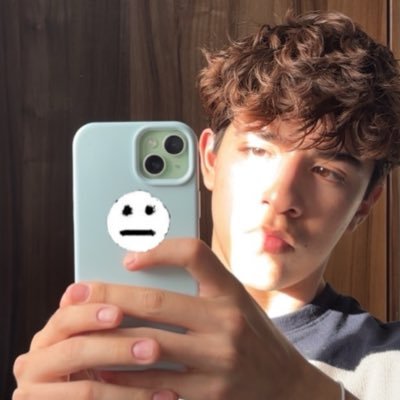 cancerbabya's profile picture. into the blue | 19