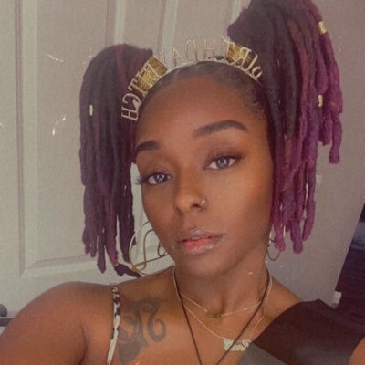 _MaryJaneee___'s profile picture. Failure is not an option! Rest In Paradise😇👼🏾Eazy❤️Ryan💙Greg💜Jared💛Taylor M💗💚Shannise🧡Shay💎🩷Nyemah🌊💞 Illinois State 16' Alum🎓