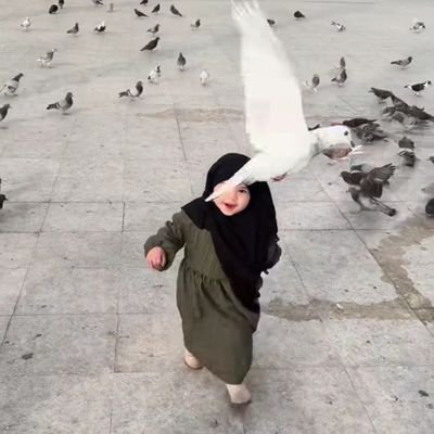 Zeabbra's profile picture. 