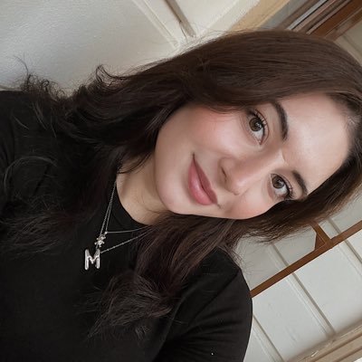 meyyveekr's profile picture. sarılırım birine hatırlatır derine