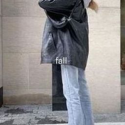 Vearaw954926's profile picture. 