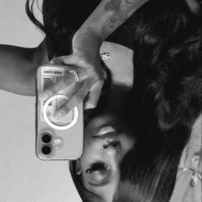 weluvvki's profile picture. yes I’m apart of that rainbow shit