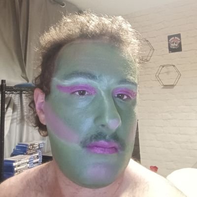 kaarmes_a_b1tch's profile picture. ur favourite trash whores favourite trash whore/brummie drag monster/eurovision obsessive/future dragula first out