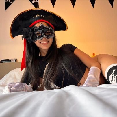 DamilCrypto140's profile picture. DMs open with age and country