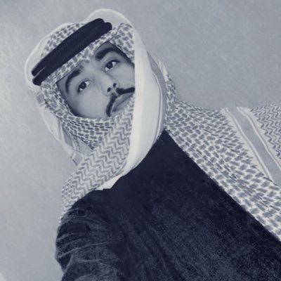 r0000v's profile picture. انسان بسيط جدا ، AlAhli 💚🇸🇦 ربما شاعر