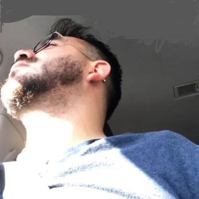 Andrezautomata's profile picture. De aquí, de allá y más allá