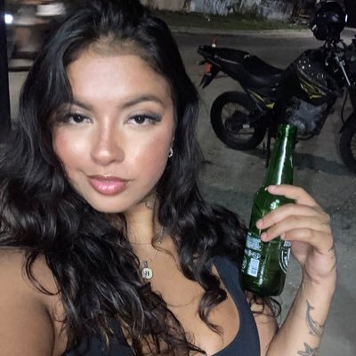 AdrielleGoular2's profile picture. •tenha coragem e seja gentil •Bryan💙 •insta:Goulartadrielle2✨•