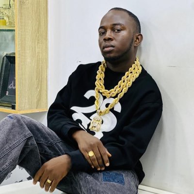 Surajugold1's profile picture. I deal with buying and selling of gold and diamond jewelry and swap no 08165042332