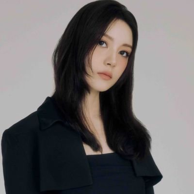 mianewbiepics's profile picture. welcome to your account dedicated to post pics of #MIA (#ニュービー未亜), @gpp_fly's member ♡