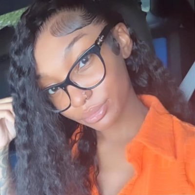 Naloniee's profile picture. 8 : 04 ♌️ STL