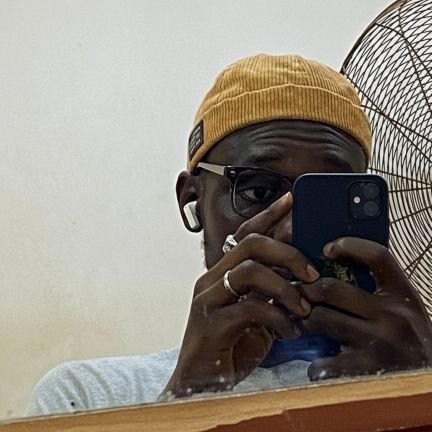 debola_femii's profile picture. Jesus is King | 🦅| Proper Chels.