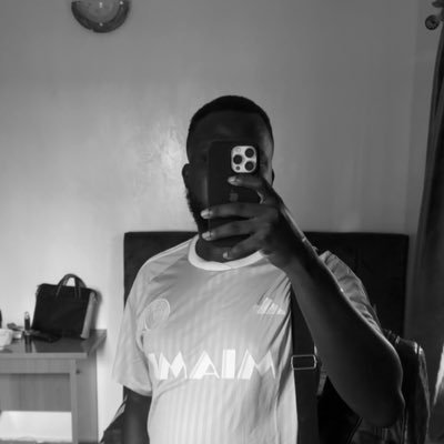 J_gifted1's profile picture. Tech enthusiast 📱 | Football fanatic ⚽ | Exploring the intersection of innovation and analysis | @fcbarcelona • Messi 🐐