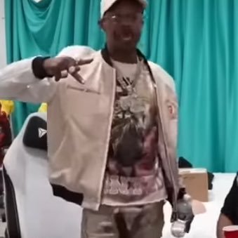 RmgDook's profile picture. Creative , Artist , Virgo Perspectives Podcast , Southland zone25 Gaming channel the universe,SO THE SOUL 👁️ 🤫 🏁 NuWorld Knowledge 🧡Legzfam