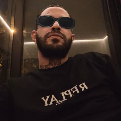 fatah_elwirfaly's profile picture. ⏳ @zidane @equipedefrance 🇫🇷 @acmilan 🔴⚫️ Workplace ⚓️🚢    “ If my mother is healthy. who is the world to be sad for ?