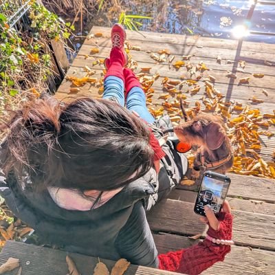 femalesan's profile picture. 