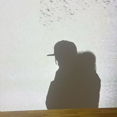 B2BROKE's profile picture. Ldn Burner