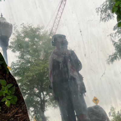 cosm1c_h3ro's profile picture. im like jesus but instead of dying on the cross im co-chairing a ydsa chapter | @ydsaumn | @TwinCitiesDSA | @MassWorkTCDSA | he/him)