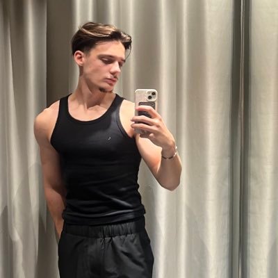 lucas_dmlf's profile picture. Webdesigner - Developer - Crypto 🏳️