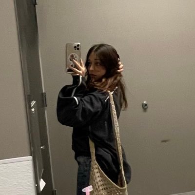 cristtaa_'s profile picture. ⋆ .𖥔 ݁ ˖ 🔭 🦔